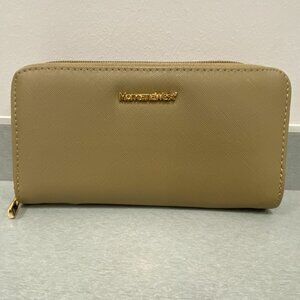 NWOT Montana West Long Wallet